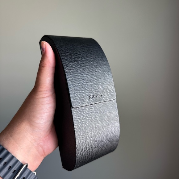 Prada Symbole Sunglasses - Picture 5 of 5